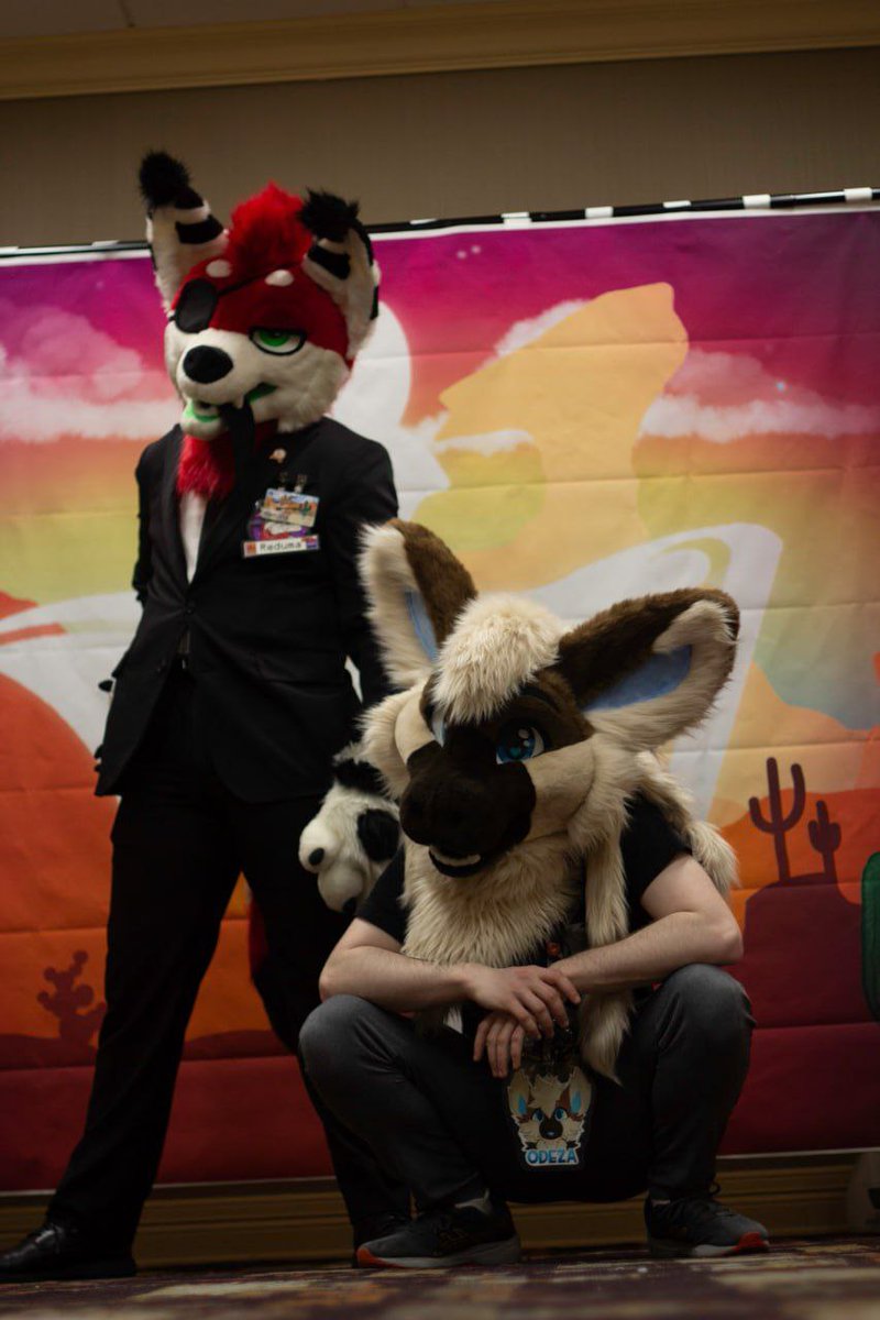 Odeza_TKDerg's tweet photo. It's #FursuitFriday bois! and that means it's weekend time!
Have some photos from #LSFC2025 last weekend :3
๐ธ: @Nuviuq https://t.co/5aqqYKXYjT