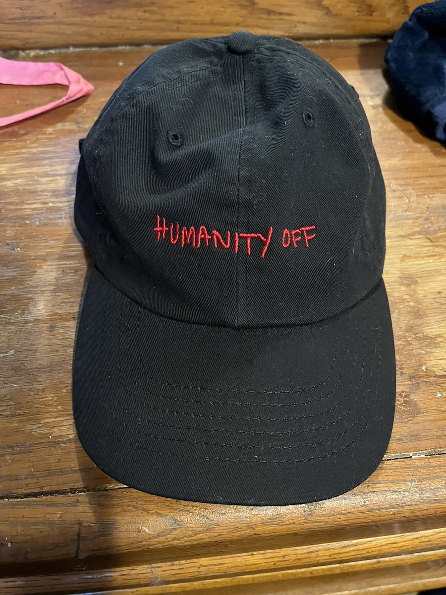 xorunnerxo's tweet image. New Hat #humanityoff #emotionsoff #IYKYK