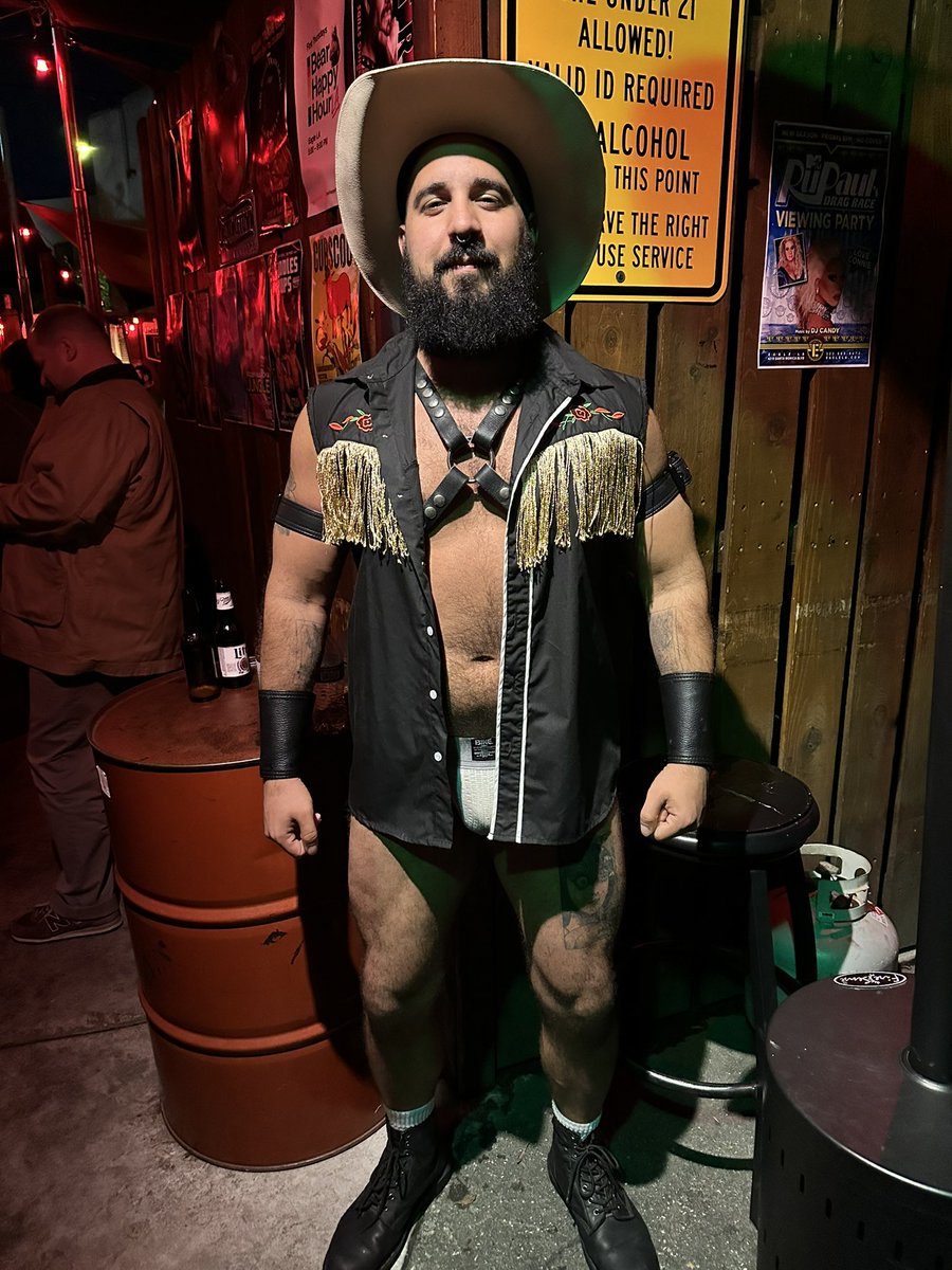 empanada daddy tweet media