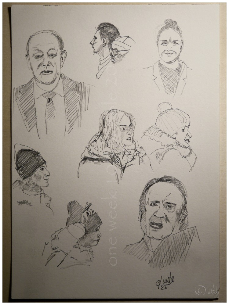 Ovalfuenf's tweet photo. 62-100 for #oneweek100people
Done
#kleineKunstklasse https://t.co/rfOMJWFjx8