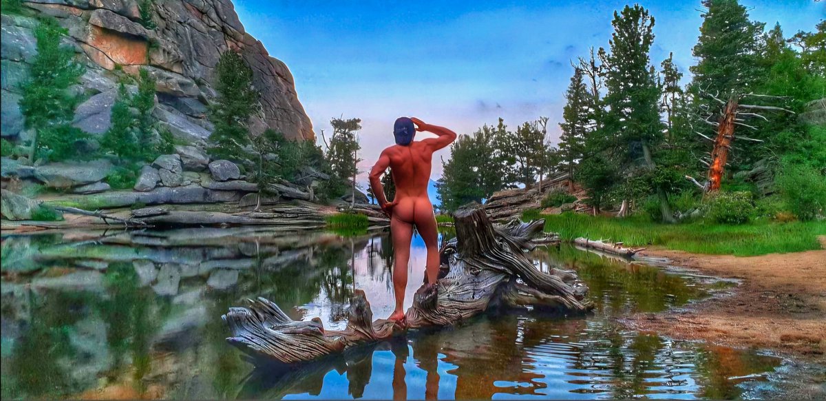 Adventu4Outback's tweet photo. Wishing you all a fabulous weekend 🥰 
Photo taken at Gem Lake Colorado back in 2017 📸 
.
#myphoto #nature #naturelovers #selfportrait #photography #love #selflove #freespirit #landscape #Colorado #lake #reflections https://t.co/1yBKHkQZdL