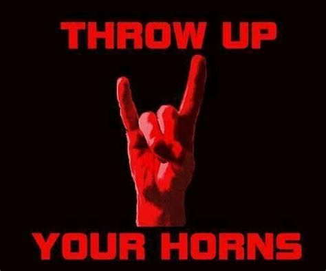 MetalMamaLady tweet picture