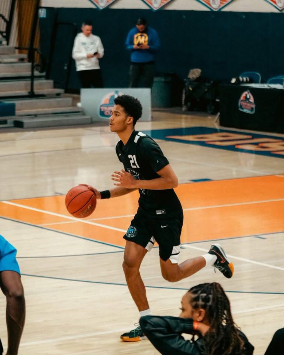Coach Barry (@coach_b_jones15) on Twitter photo Lyris Robinson is by far one of the best shot makers in the country! He did everything in his power today for CIA <a href="/BellaVistaHoops/">Bella Vista Prep π»</a> Scores on 3 lvls, defends & plays above the rim. Lyris Robinson is by far one of the best shot makers in the country! He did everything in his power today for CIA <a href="/BellaVistaHoops/">Bella Vista Prep π»</a> Scores on 3 lvls, defends & plays above the rim.