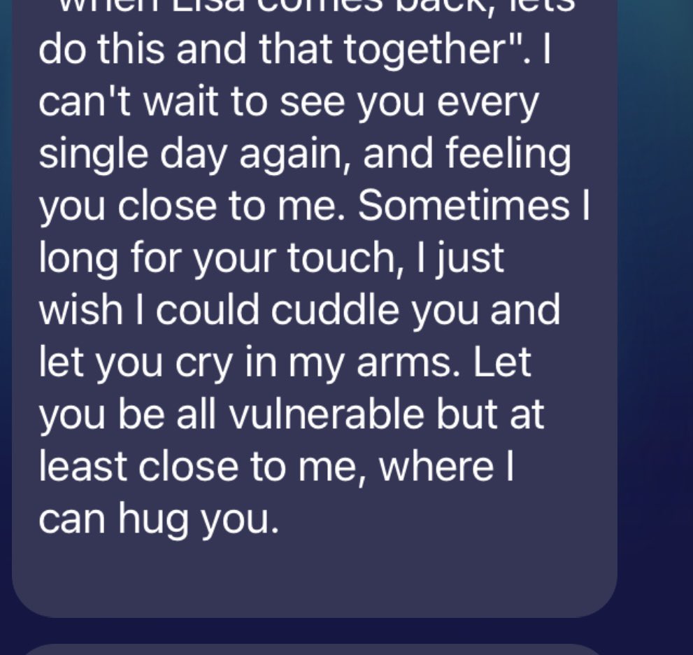 chochoIatte's tweet photo. lesbians will tell you this and swear down it’s platonic. https://t.co/FvcRIwZNX8
