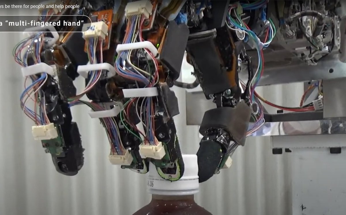 alby13's tweet image. Honda is not down. Honda is not out.
A robot from Honda is inevitable. 

Honda had VR remote controlled, advanced dexterous hands, spatial understanding, and futuristic Medic and Space robot designs 2 years ago.

#HumanoidRobot #Android #AndroidRobot #Robotics #HondaRobot