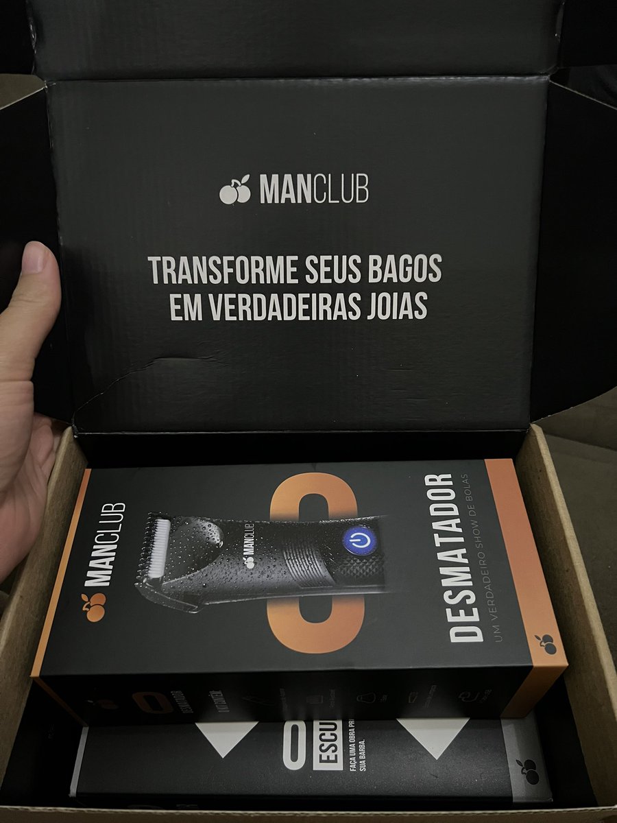 mirlleylima's tweet photo. O aparador de pêlos que meu esposo comprou já me rendeu muita risada, uma frase melhor que outra https://t.co/cdBesc0Ulk