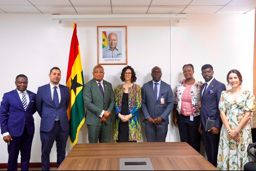 THE HIGH COMMISSIONER OF THE UNITED KINGDOM, H. E. HARRIET THOMPSON PAYS A COURTESY CALL ON THE MINISTER FOR FOREIGN AFFAIRS, HON. SAMUEL OKUDZETO ABLAKWA (MP)

The High Commissioner of the United Kingdom, H. E. Harriet Thompson,