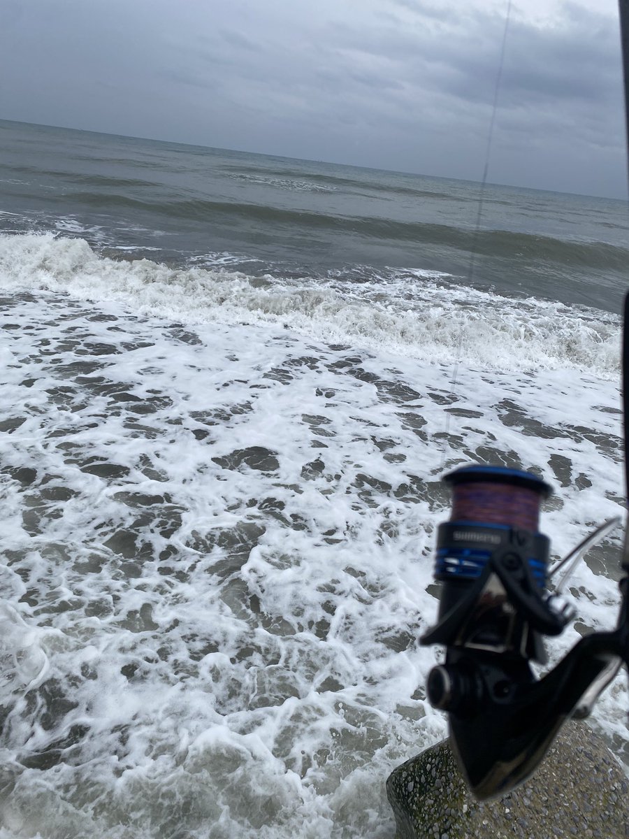 なーんも釣れん