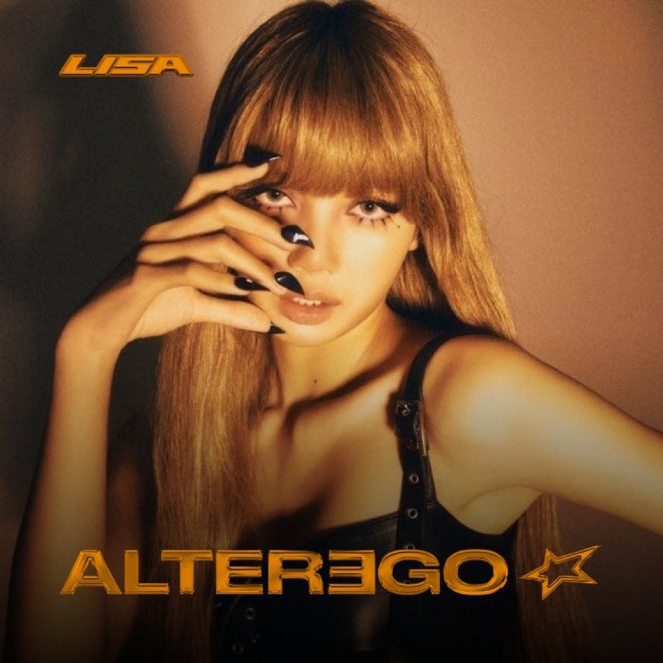 LisaOnCharts's tweet photo. “Alter Ego” has surpassed 1.1 billion streams on Spotify. It becomes the fastest album by a female kpop act to do so. https://t.co/prBVH2bTiK