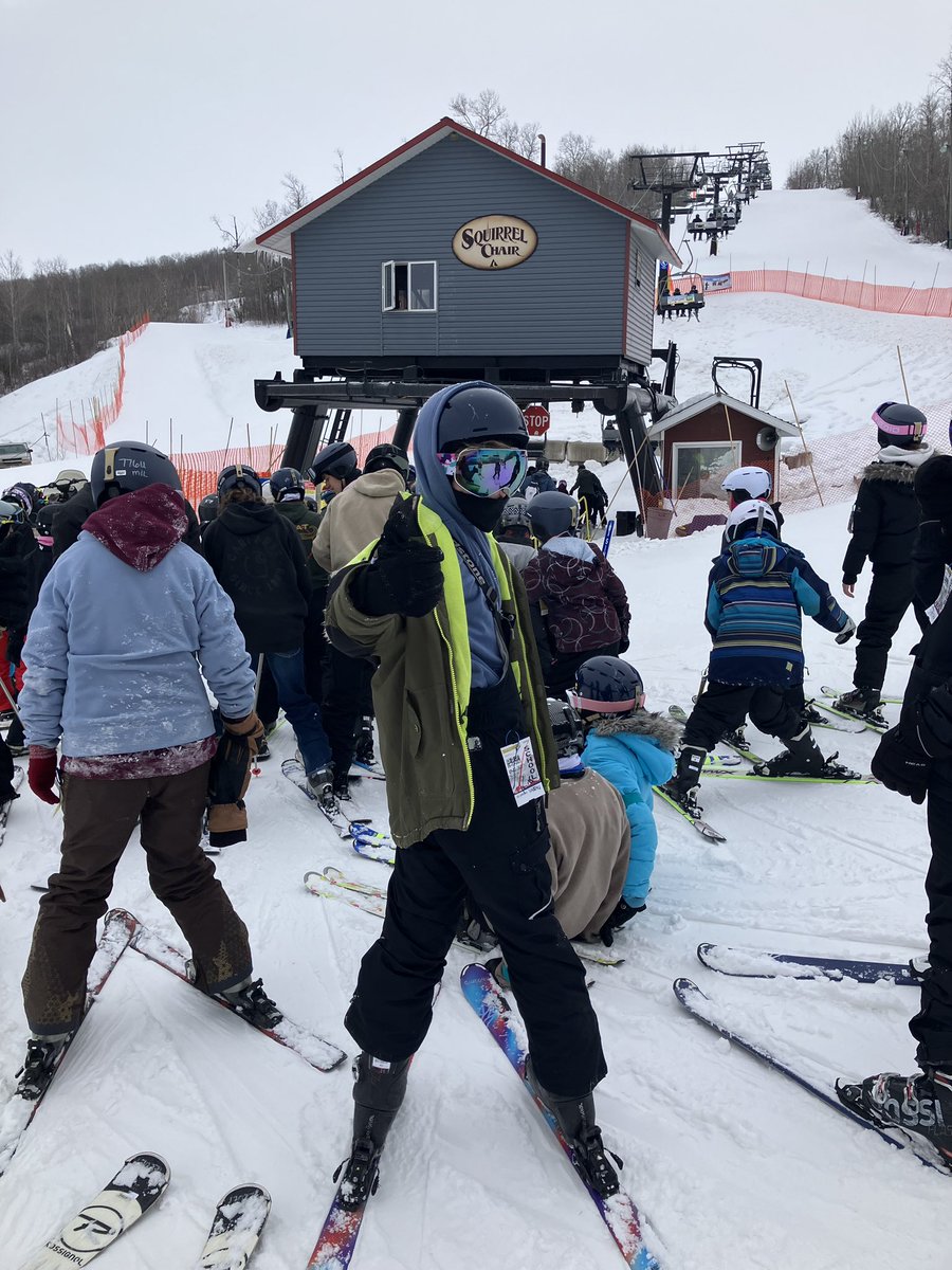 Arthur Day Middle School tweet media