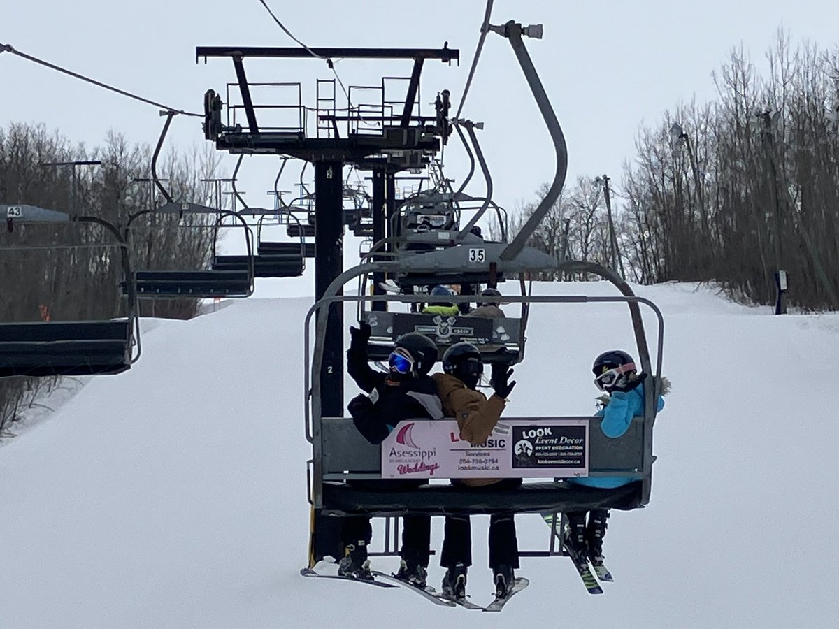 Arthur Day Middle School tweet media