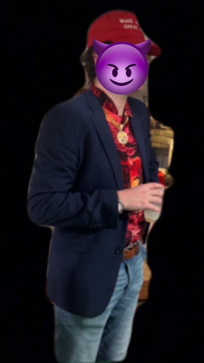 Bigmiketython's tweet photo. MAGA hat, Hawaiian button up, jacket, jeans, sandals. Enough said. #doublecollar #expandthis https://t.co/rgr16HPad9
