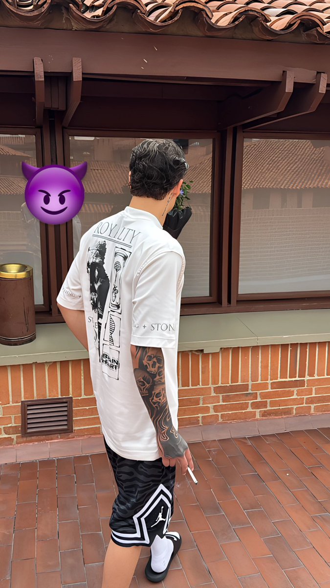 Keiveroff's tweet photo. 🕴🏿🔥 https://t.co/N3u9cUFGX4