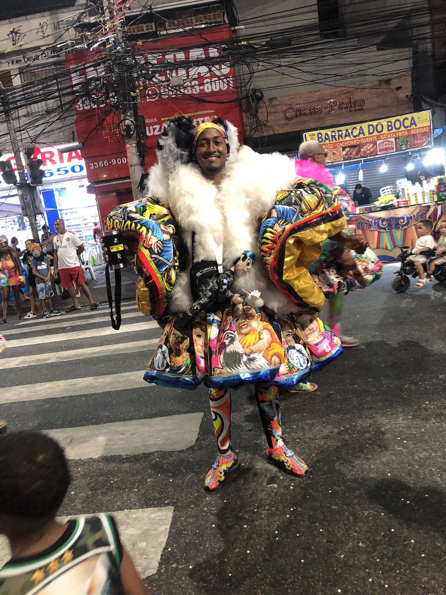 DjJonathan333's tweet photo. Mais um Ano Paramos tudo 🎭🥳🤩🥉
#TurmaSensacional https://t.co/i1mbgZvcBa