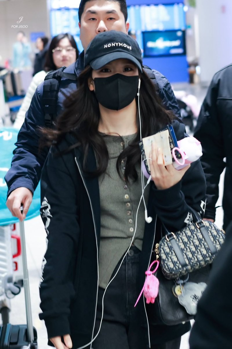 ForeverKimJisoo tweet picture