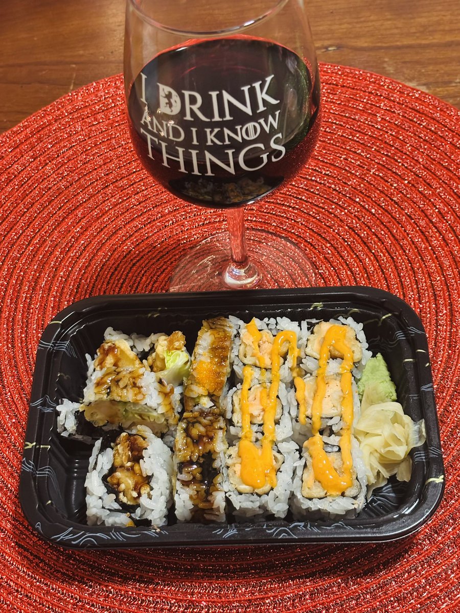 Catia1nOnly's tweet photo. Ok single people what you doing tonight? 
Sushi, wine, and Netflix for me

#singlelife #singletwitter #fridaynight #friday https://t.co/Gc0DkWXMdD