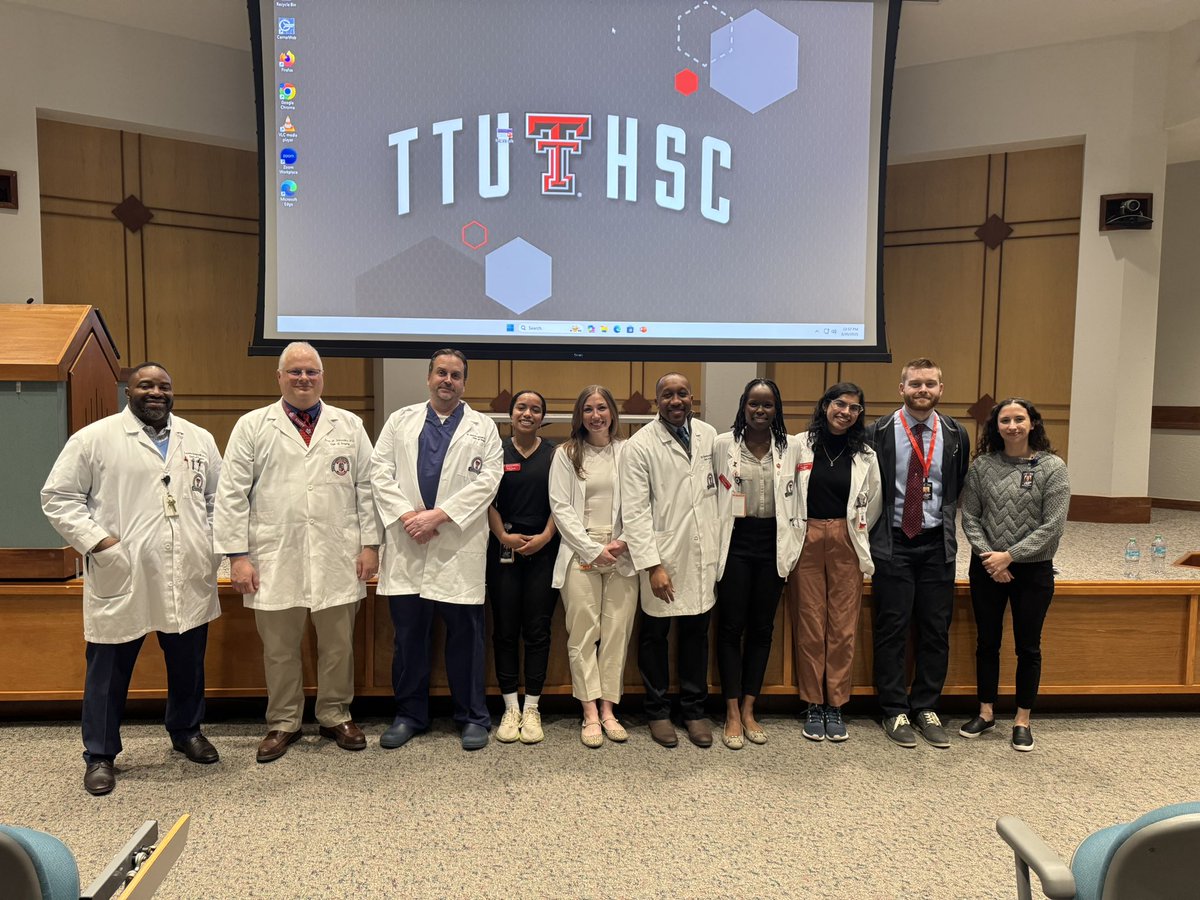 smartdoc1's tweet photo. Growth is achieved through mentoring and being mentored. Excited about the next generation of health care providers. https://t.co/Gq2Zv7Fh3F