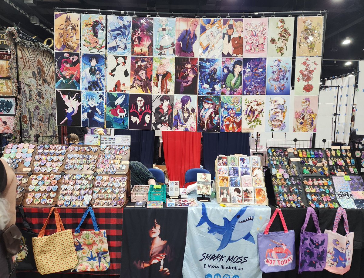 emossillustrate's tweet photo. At Anime Milwaukee in the Artist Alley with @lumiscuro table K25. Come say hello!! https://t.co/jw50cQBnhg