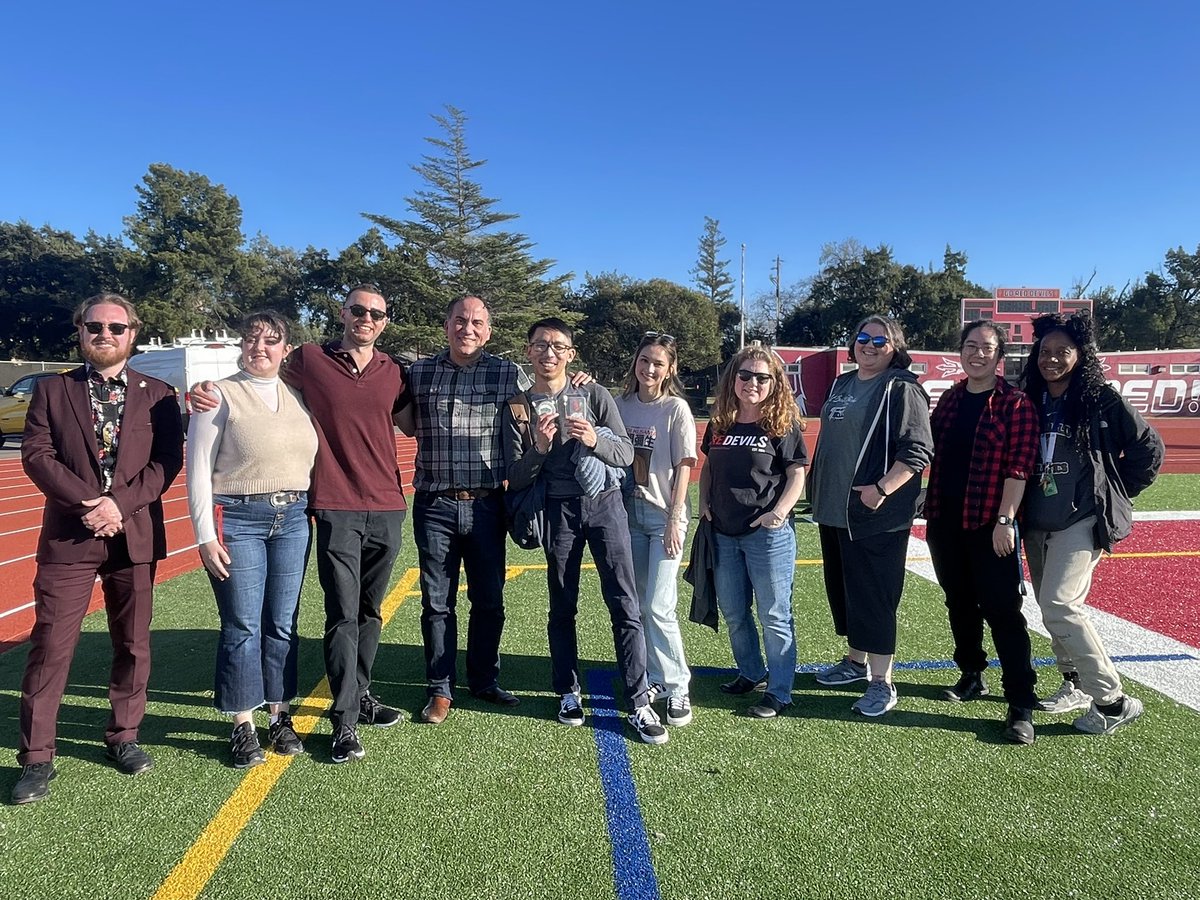 mtdiablohs's tweet photo. 🎉❤️MDHS Track and field ribbon cutting ceremony! Plus teachers got to test out the new track 😉 💚 https://t.co/65Bz30Nr4a