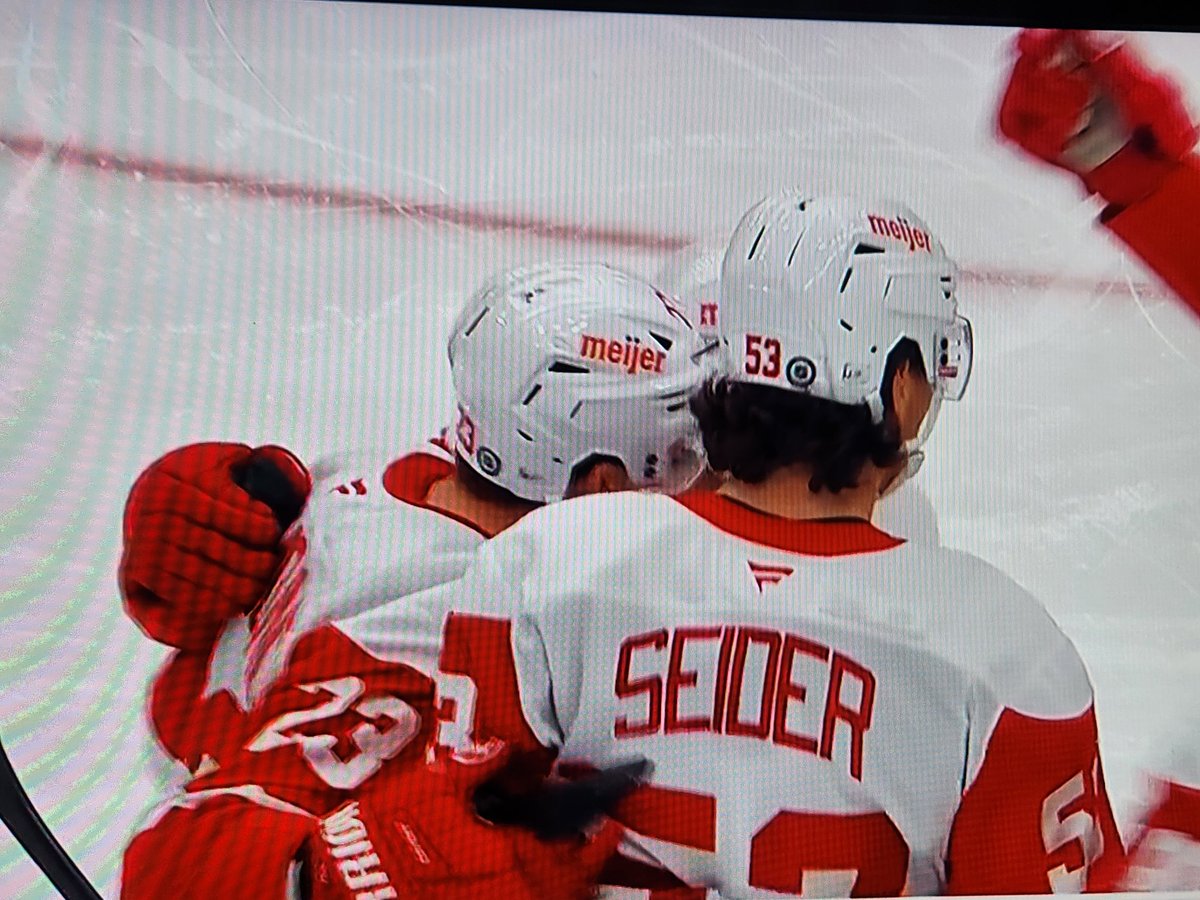 Detroit Dan tweet media