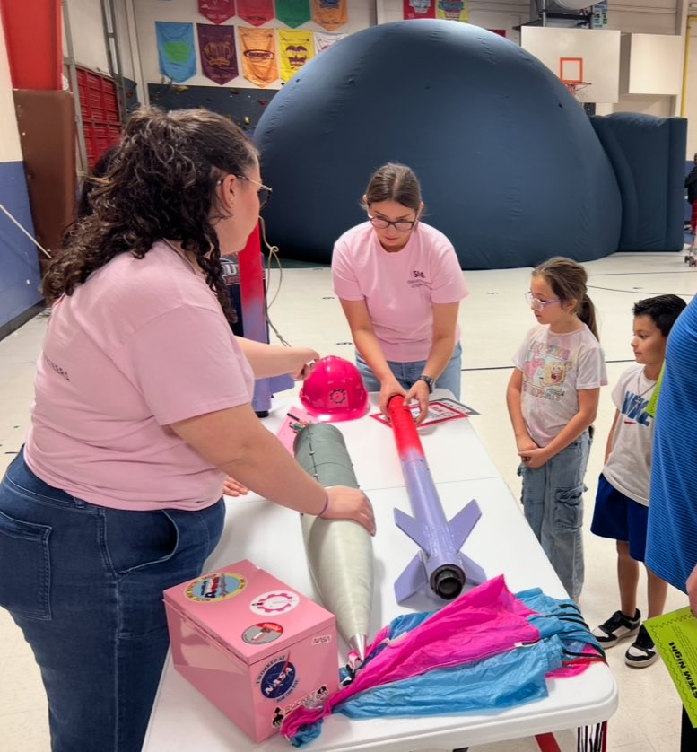Thank you to UTSA’s NASA Student Launch team for showcasing rocket prototypes at STEM night! What an incredible opportunity for our owls to learn from your experience with the engineering design process! Truly inspiring! ⁦<a href="/NISDOHT/">Oak Hills Terrace ES</a>⁩ ⁦<a href="/NISDSTEMLabs/">NISD STEM Labs</a>⁩
