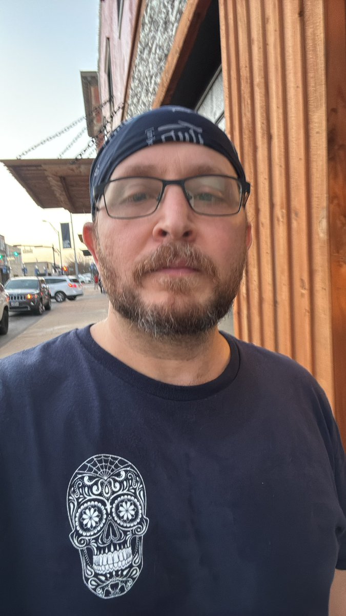 MichaelCSahd's tweet image. Just crushed a Body Combat class at the gym! Feeling like a total badass—punches, kicks, and sweat galore. Nothing beats that post-workout high! #BodyCombat #FitnessJourney #Sweatout