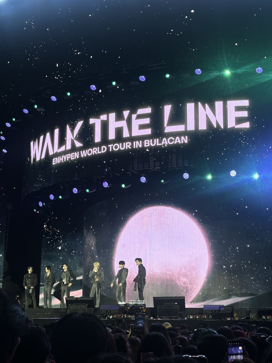 jmnikeu's tweet photo. it’s been a week since wtl in bulacan ❤️‍🩹 https://t.co/QoydLq36Ol