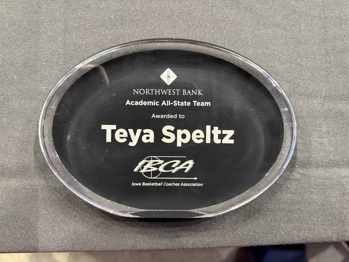 VMGirlsHoops's tweet photo. Congrats to senior @teya_speltz32 for being recognized today at Wells Fargo arena by the @IGHSAU as one of the top student athletes in girls basketball this season! #AcademicAllState 💪🏼🏀📖 https://t.co/M1PgUNCt8D