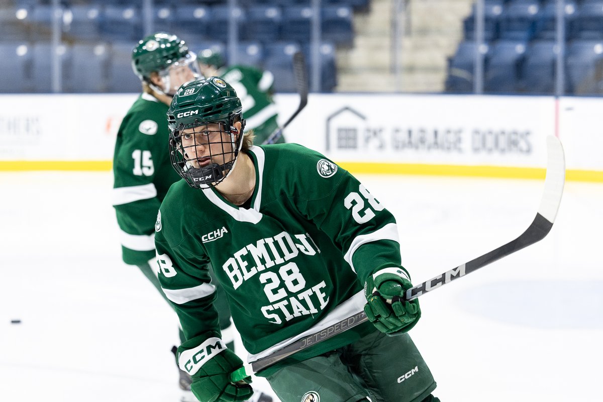 BSUBeaversMHKY's tweet photo. Warmups are done and we're ready for game one of the #MasonCup Playoffs!

📸 @brentcizekphoto 

#GoBeavers #BeaverTerritory https://t.co/okoz6h1eiK