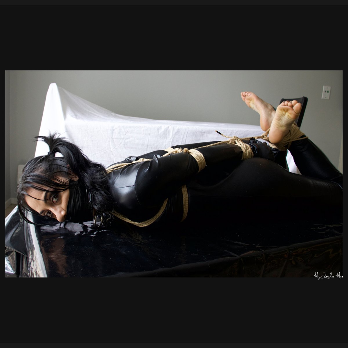 MyLeather Muse tweet media