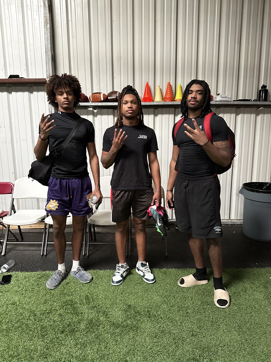 Chop💲 (@glomanlam) on Twitter photo Great work today yall boys
<a href="/CordarianPowel1/">Cordarian (CD) Powell</a> x <a href="/TXSTATEFOOTBALL/">Texas State Football</a>
<a href="/Mike_Henderson2/">Michael “Hollywood “Henderson III</a> x <a href="/TexasTechFB/">Texas Tech Football</a>
<a href="/Julius3Joker/">Julius Spencer</a> x <a href="/TXSTATEFOOTBALL/">Texas State Football</a> Great work today yall boys
<a href="/CordarianPowel1/">Cordarian (CD) Powell</a> x <a href="/TXSTATEFOOTBALL/">Texas State Football</a>
<a href="/Mike_Henderson2/">Michael “Hollywood “Henderson III</a> x <a href="/TexasTechFB/">Texas Tech Football</a>
<a href="/Julius3Joker/">Julius Spencer</a> x <a href="/TXSTATEFOOTBALL/">Texas State Football</a>