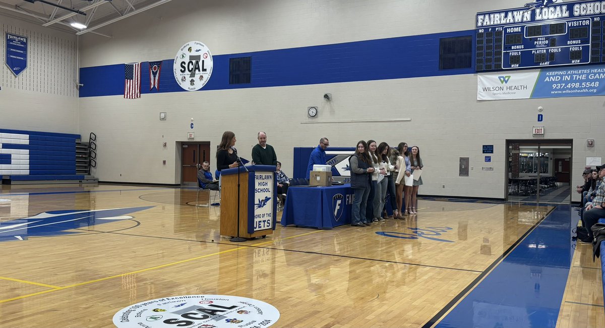 FairlawnSport's tweet photo. We celebrated our 24-25 Winter athletes tonight at the Winter Sports Banquet! We are so proud of all of them for their hard work and dedication to Fairlawn Athletics! Part 1 https://t.co/qv1qp0x3Ru