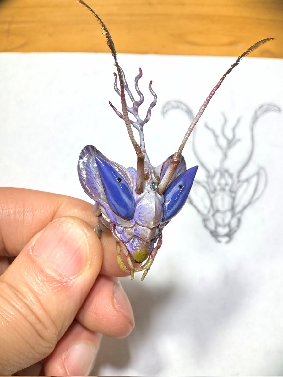 aways_somewhere's tweet image. Voronoid vol.2 start
Yas Udagawa (craft factory Shovel Head) and me will do a head of insect,then change each other to finish the rest part.
Coincidentally,we all choose the mantis without prior communication!
The works will be post in Summer WF2025 site in Tokyo.