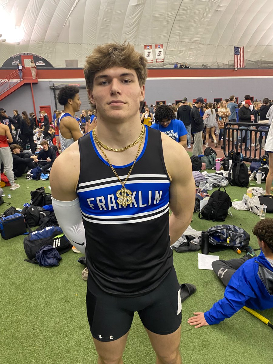 jkowalczyk54's tweet photo. 🚨NEW INDOOR PR 🚨
Alex Leugars
-60m Dash- 6th out of 39
-7.07- 💨💨💨
NEW INDOOR SCHOOL RECORD
#PRChain
#WeAreFranklin
@FCommXCandTrack
@GoGrizzlyCubs https://t.co/iNVGxdCqBz
