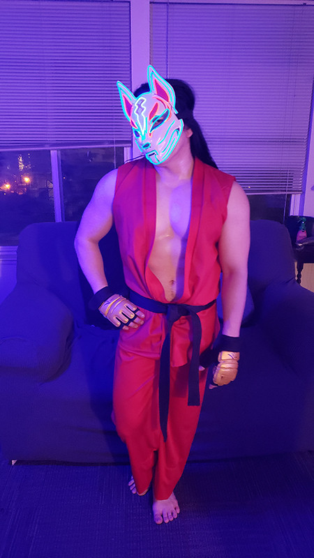 ninja__sai's tweet photo. 1/ Just some test photos before I try the spray-on blond hair coloring.  Never done cosplay, but one of my BFs came up with the idea for a  kinky Street Fighter RP for the bedroom.

Been told since I was a kid that I had Ken Masters' cocky personality too, so I was on board. https://t.co/Qpz9NocAtL