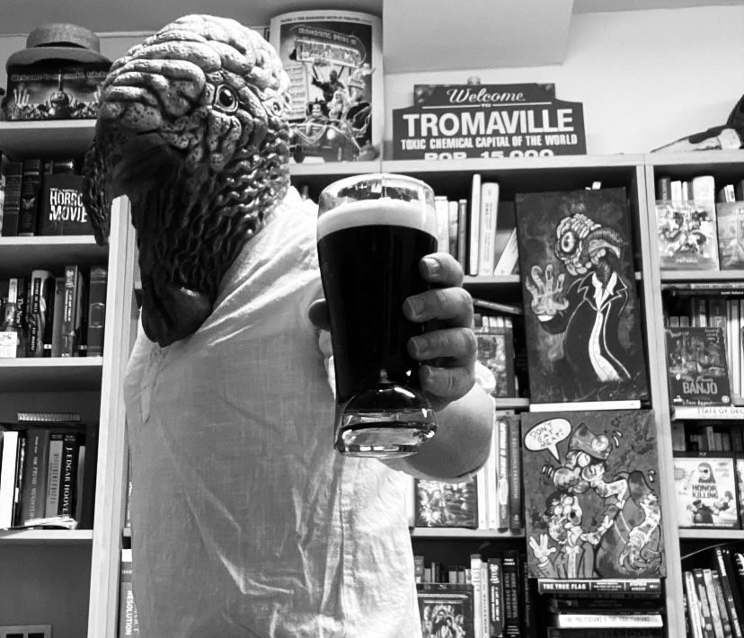 Turkeymanll's tweet photo. Gobble Gobble π¦
Who is ready and excited for tonight?
@TheMutantFam @therealjoebob @kinky_horror
@SetDarcyFree #MutantFam #ThLastDriveIn @Shudder #LastDriveIn #TheMutantFam https://t.co/3saY4PBDOU