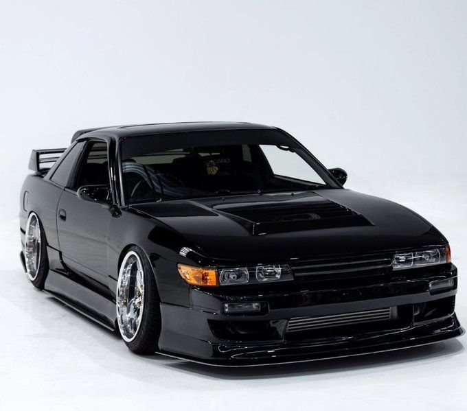 InstaCarros's tweet photo. Nissan S13 Silvia https://t.co/7adXSiPTqK https://t.co/RKY4YOCARU