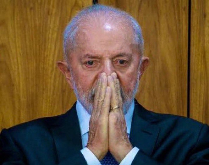 VozdoPovobrazil's tweet photo. Será que conseguimos 300 comentários fora Lula aqui? #foralula 👇👇👇 https://t.co/qTVl3PM1uM