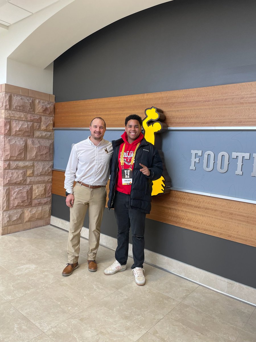 JonahWere1's tweet photo. Thank you @wyo_football for having me out for Junior day! I had a great time meeting coaches and learning about the program! #Trojanmade⚔️

@PHTrojansFB @CoachAndySims @CoachBHen @CoachABohl https://t.co/Hz2dYvQuVV