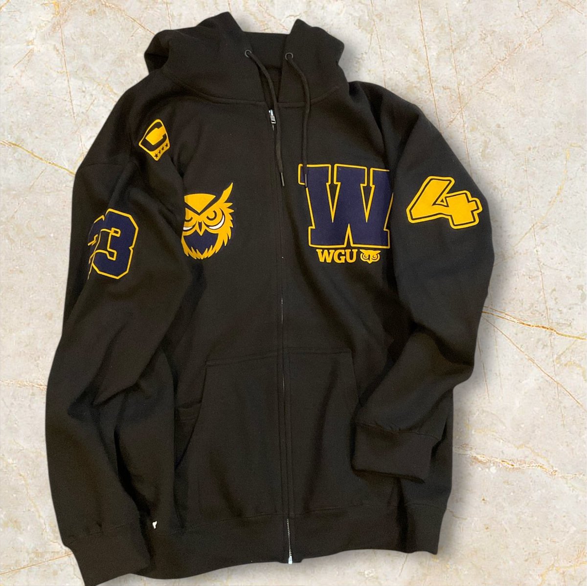 Tay D. Bear tweet media