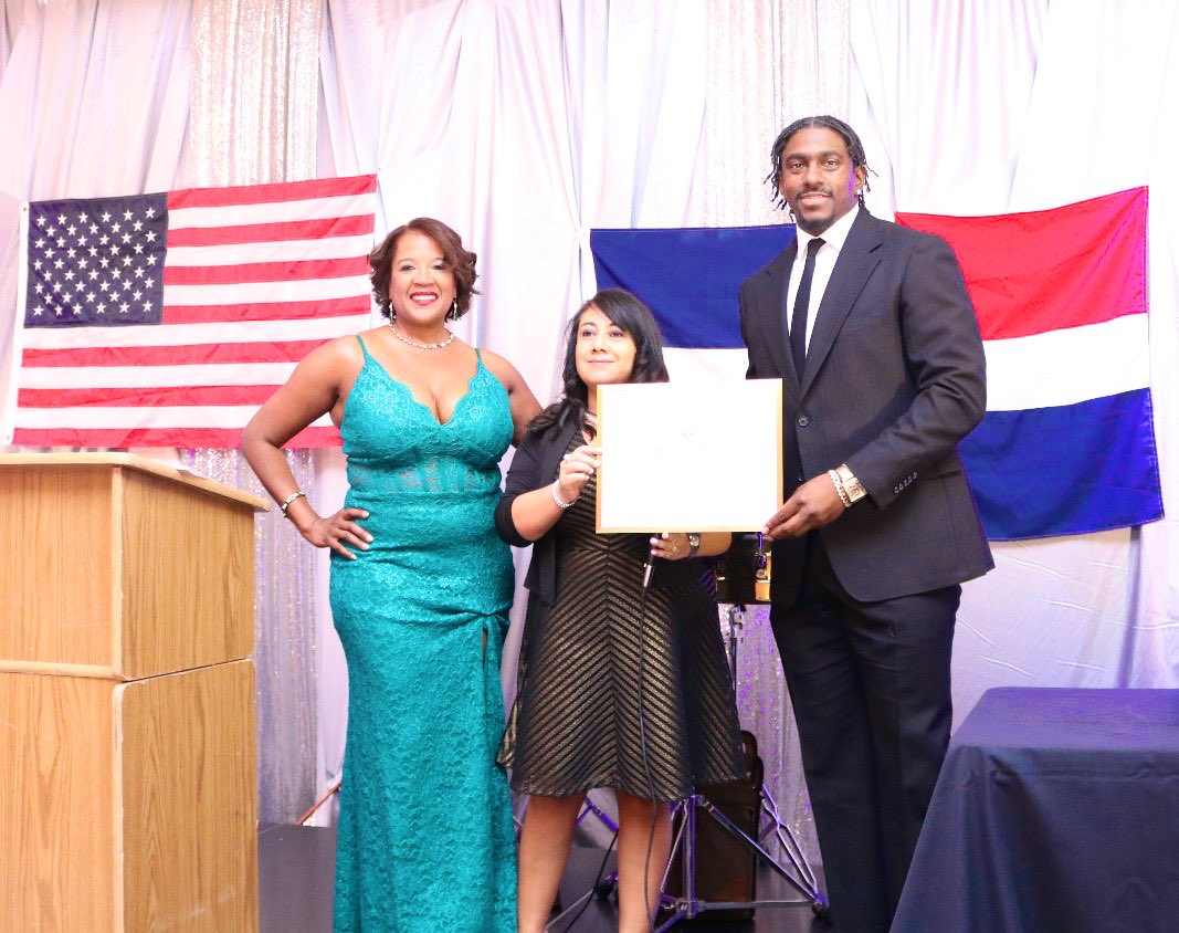 DrCamColvin's tweet photo. Had a busy February: An incredibly special evening at the 13th annual Gala Dominicana. Heartfelt thanks to Padres Unidos , The Hispanic Liberty Alliance for recognizing our 20 years of community philanthropy. The Colvin Family Foundation, fueled by LSC. https://t.co/wg5pJ29B8y