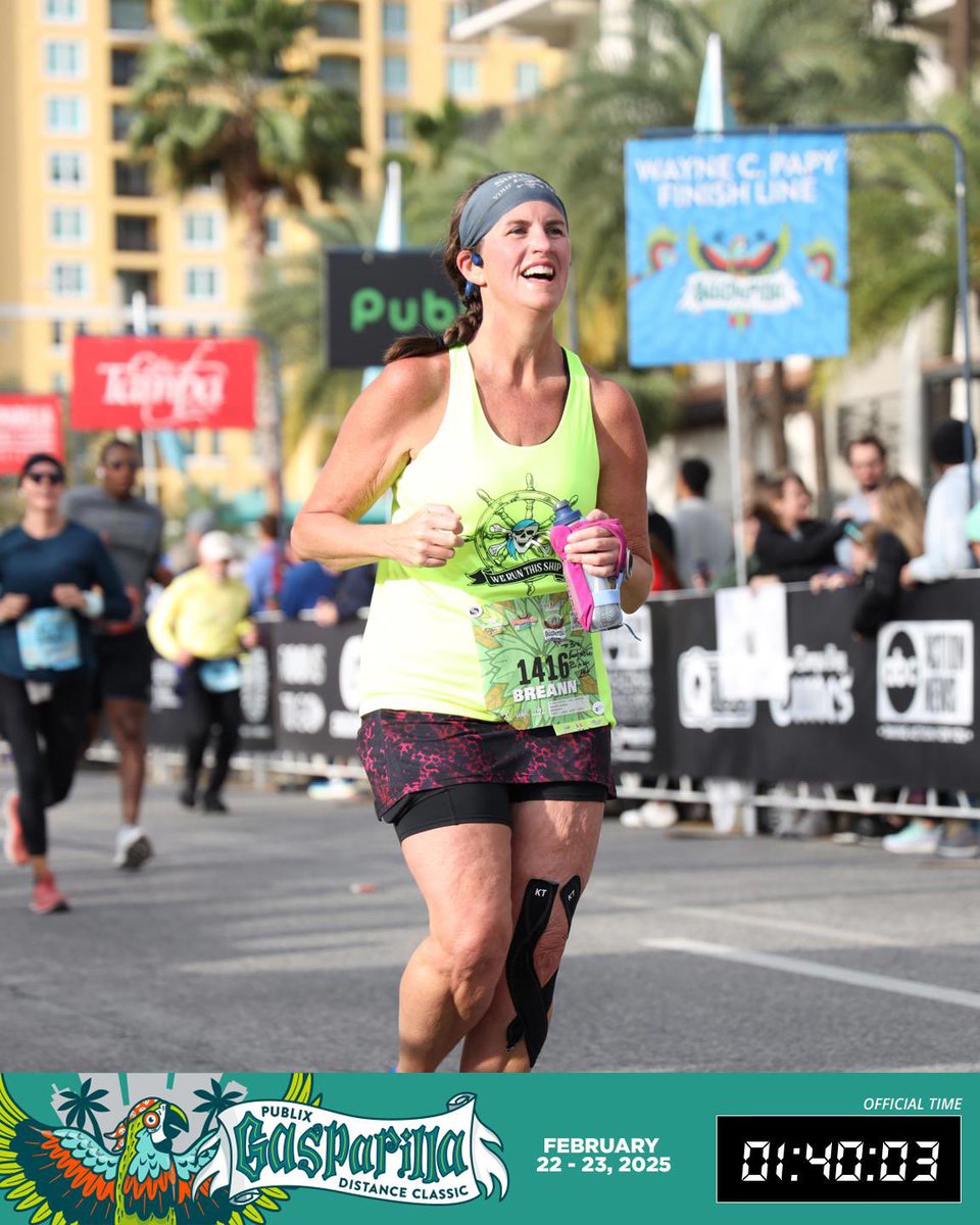 GreenKayak2's tweet photo. A tail of two runs from my @rungasparilla weekend. A respectable 15k with a PR and then the 8k that just hurt my feelings. That face!! https://t.co/l1hCzB6Dxk