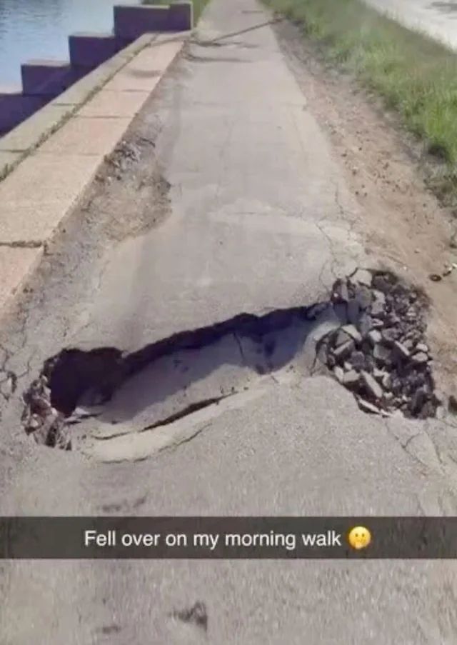 🕐HOURLY🕑 shitpost (@hourly_shitpost) on Twitter photo 