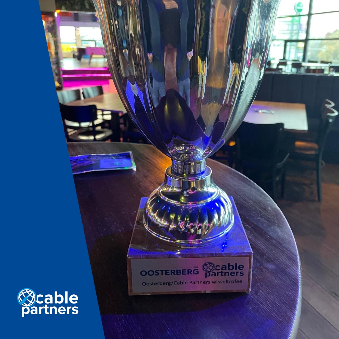 Wat een race! 

Op 20 februari waren we weer trotse hoofdsponsor. Fanatieke teams streden een uur lang om de bokaal. 

Het team van Sébastien Terpstra was het snelst! Gefeliciteerd! 👏  Volgend jaar wij? 😉 #KartEvent