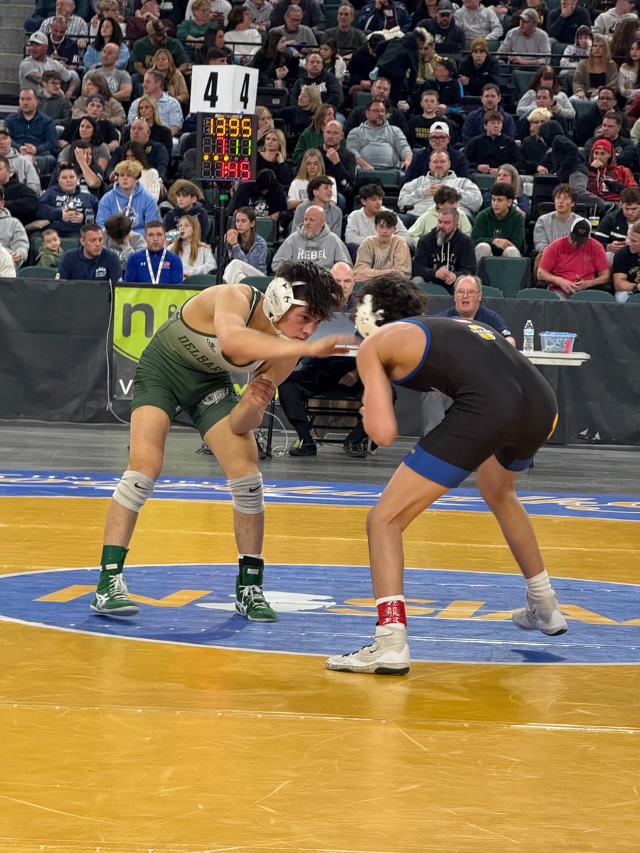 DelbartonSports's tweet photo. That's a wrap on night 2.
@delbarton is sending 4 wrestlers to the finals (Sontz, DeGeorge, James and Perentin).
Heading to wrestleback semifinals are:
Terranova, Marchetti, Quenault, Schwartz, Betz.
Trevor Jones will wrestle in the 7th place match tomorrow. https://t.co/LjScHq8hAl