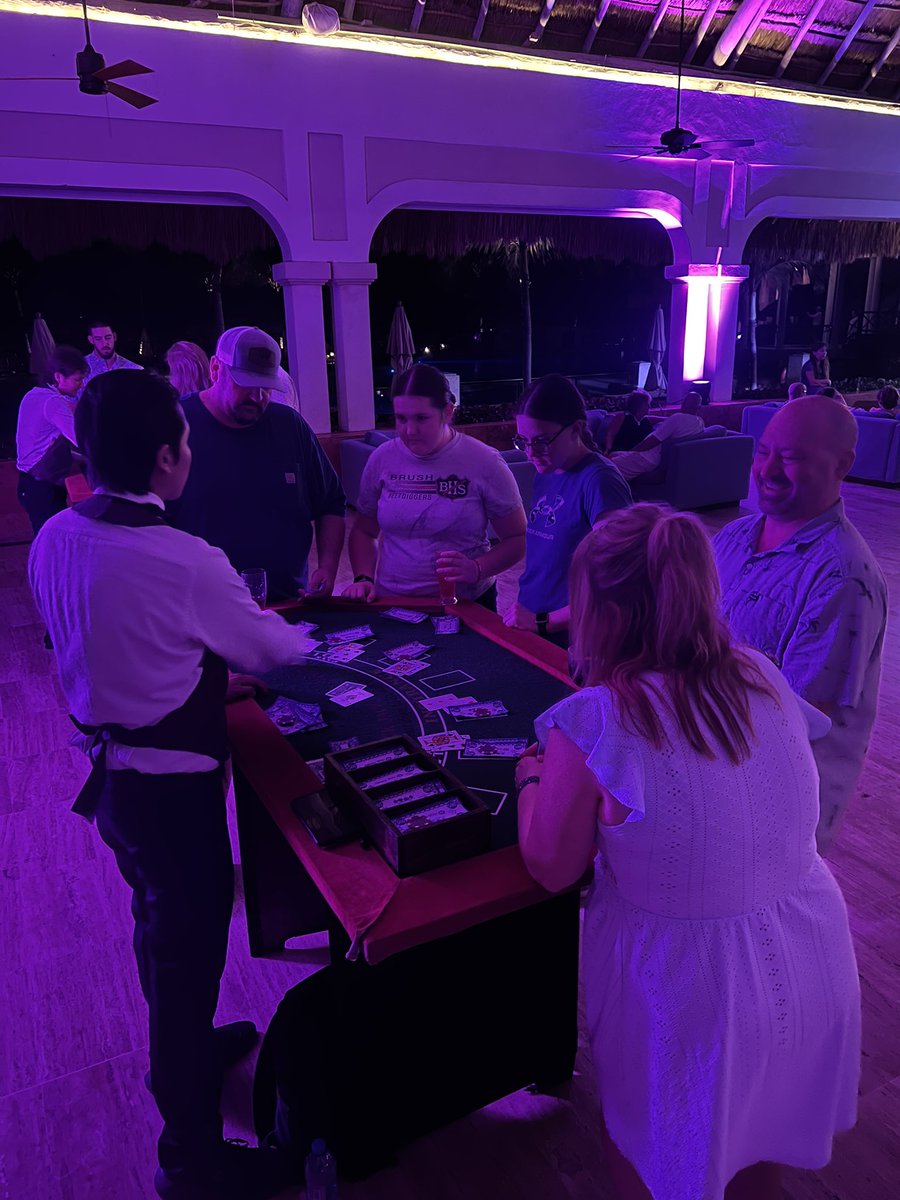 First night in Mexico and we already found a card game. Maybe go gamble on some cockfights tomorrow.