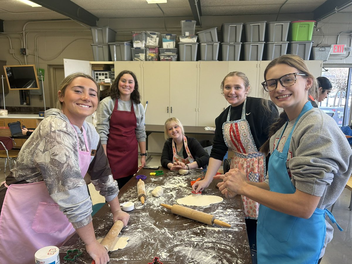 LCHS FACS/FCCLA tweet media