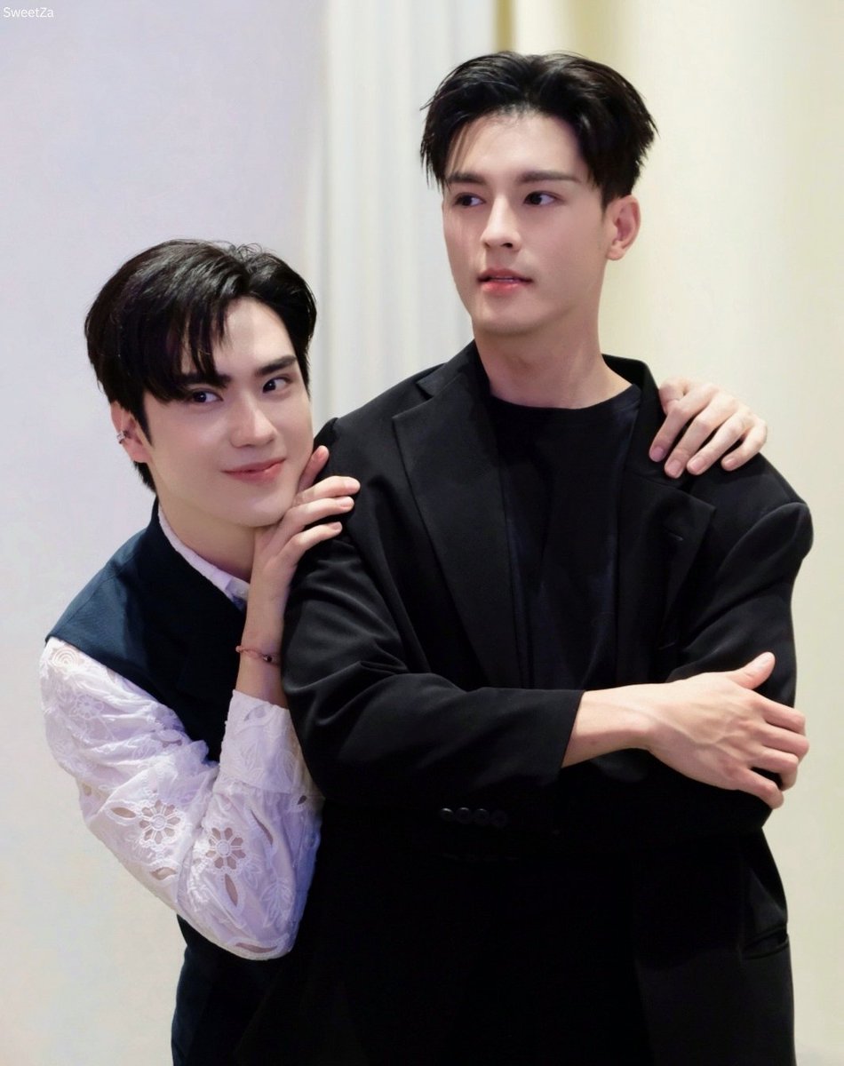 ❤️❤️❤️❤️
#กาล่านาคบรรพ์xTEe
#Masu #มาสุ
#TEeThanapon #ตี๋ธนพล