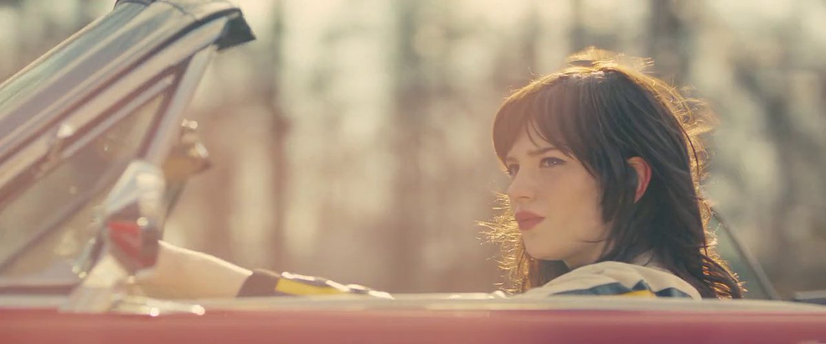 Must-Watch மாமே!

தன்னோட காதலன் கூட Outing போற ஹீரோயின். போன இடத்துல இவ மேல காமவெறி கொண்டு சுத்துற காதலனின் நண்பனை கொலை செய்யும் ஹீரோயின்! அங்க ஆரம்பிச்சு படம் முடியிற வர Thrilling Moments!

Companion [2025] 7.0💗
🔞❌

Technical'ஆ மிரட்டி இருக்காங்க பா 💯 

குட்டி குட்டி