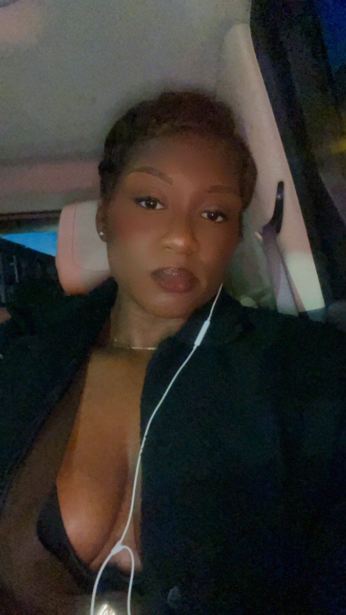 QueenVisionary tweet picture